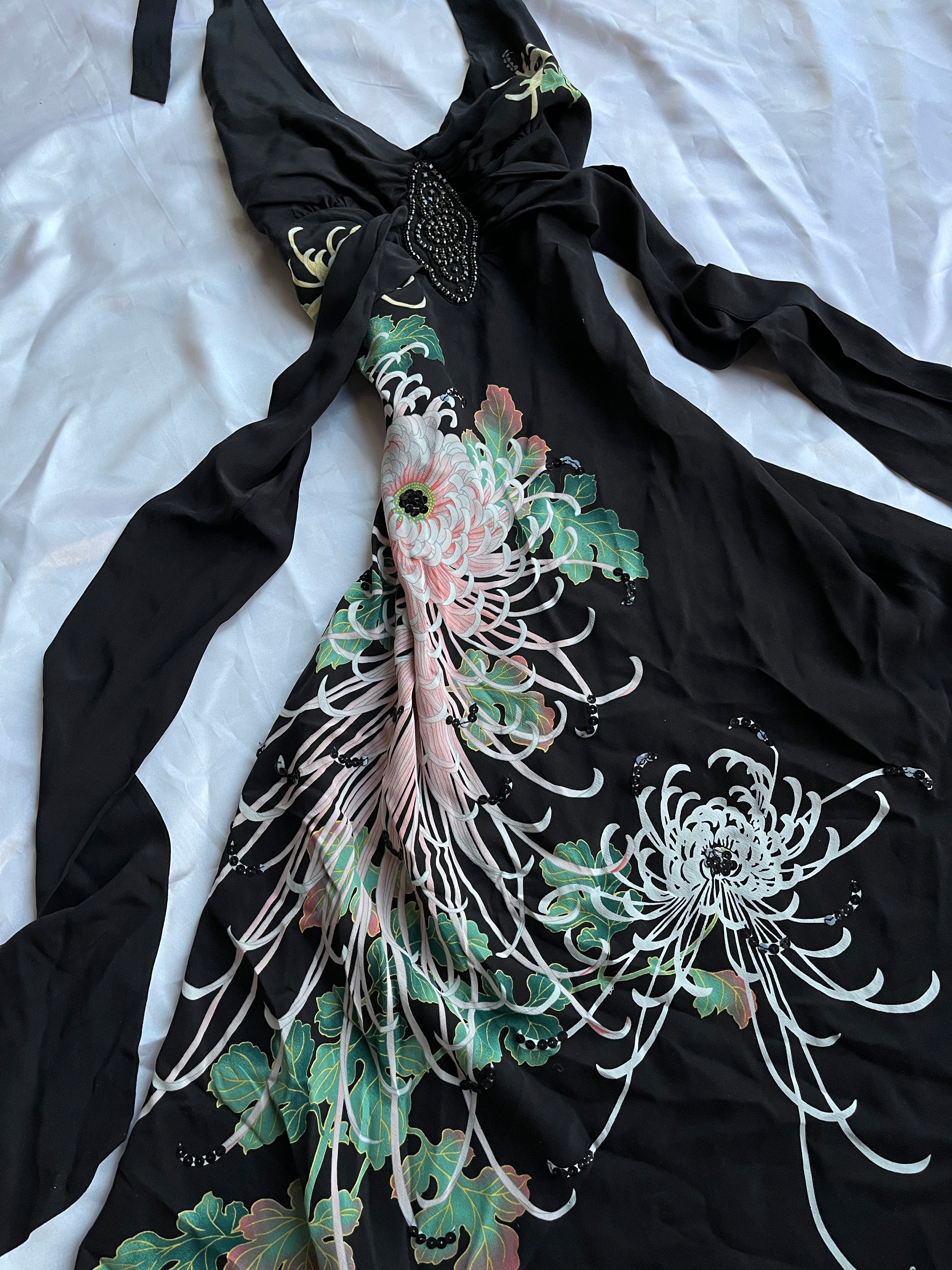 Sparking short detailed black dress 100% silk dress