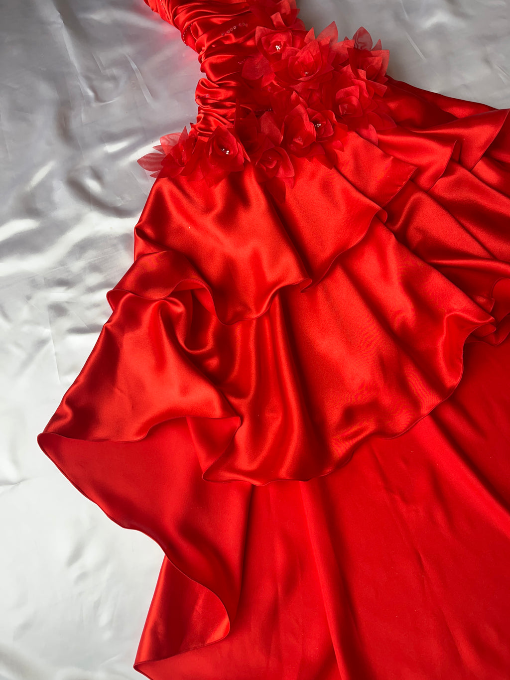Beautiful Viral red high-low style prom dress