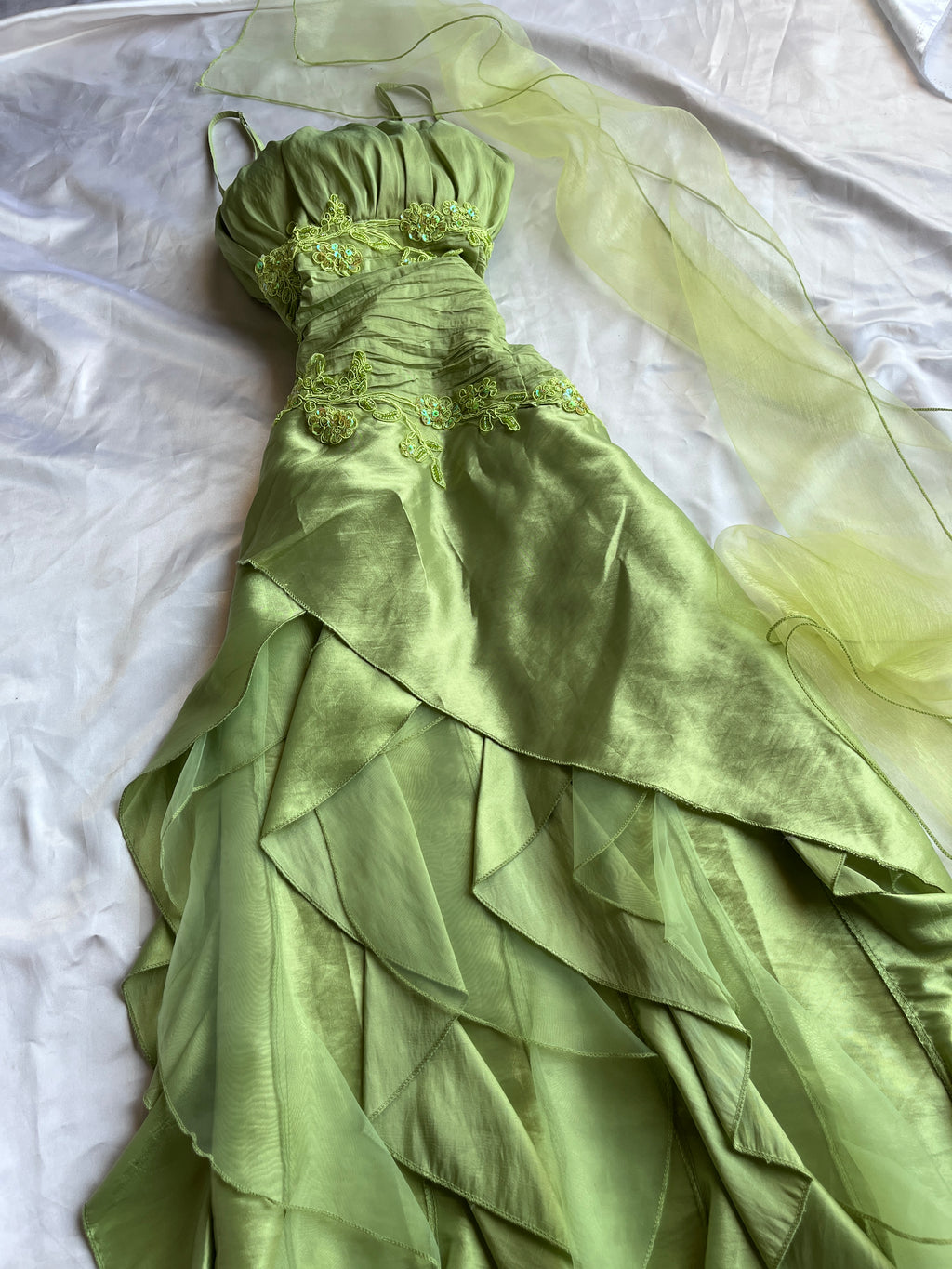 Glowing Water Lily gown + matching Shawl