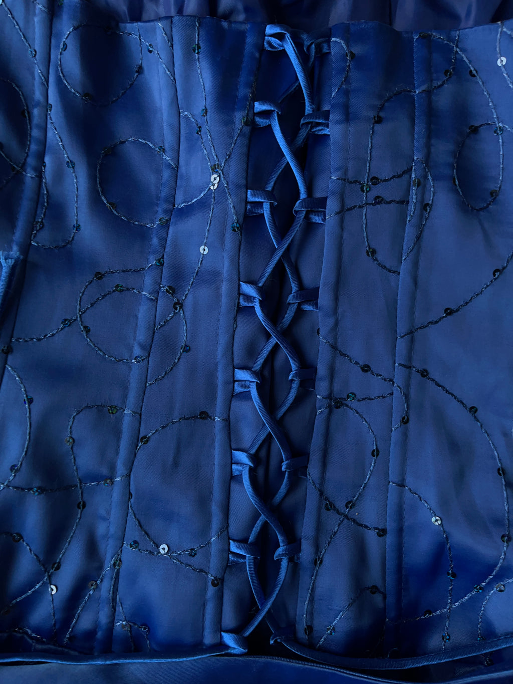 Mermaid 2000s dark blue dress