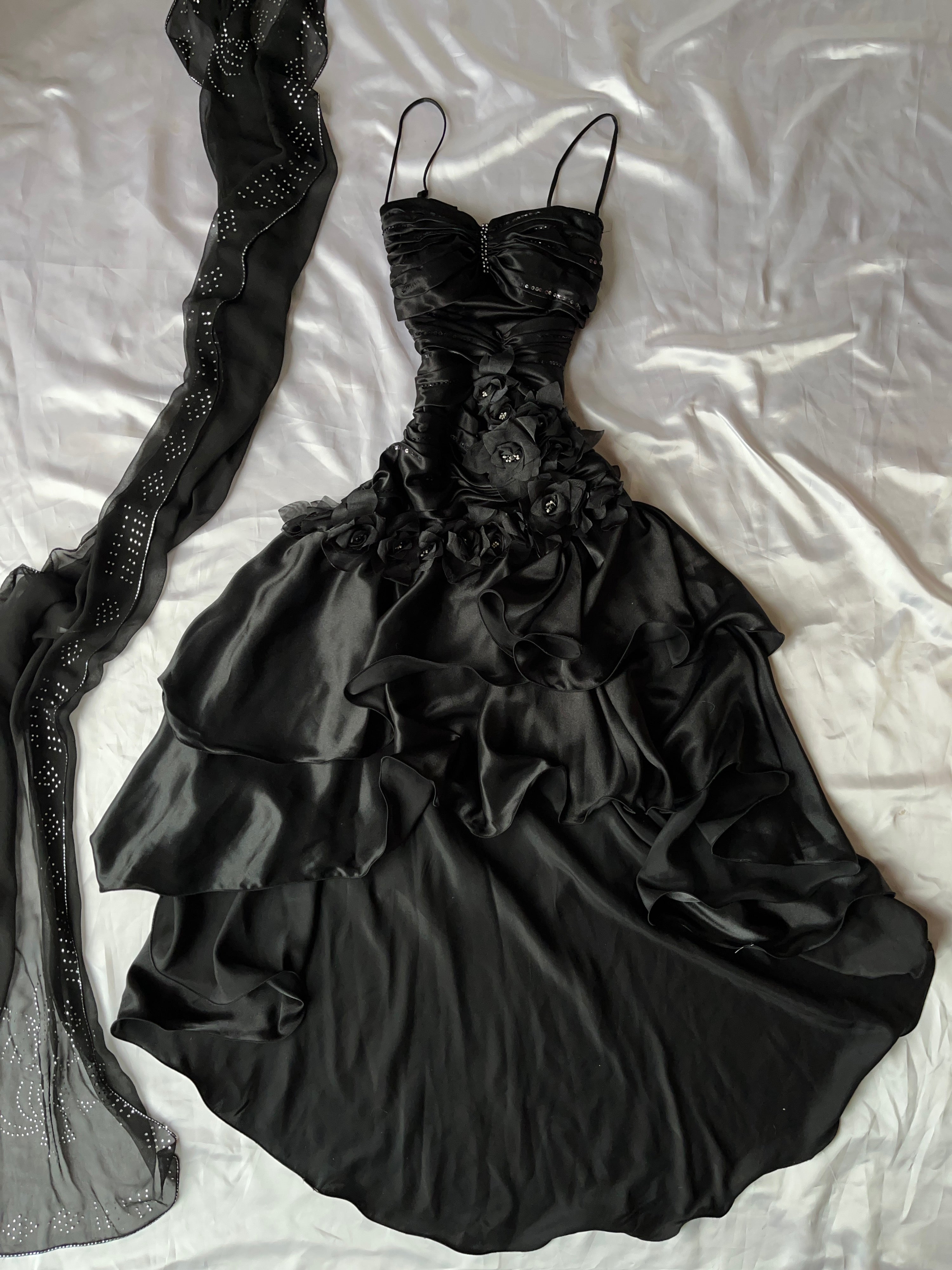 Beautiful Viral black high-low style prom dress + scarf – Rarevy Beautiful Viral black high-low style prom dress + scarf – Rarevy