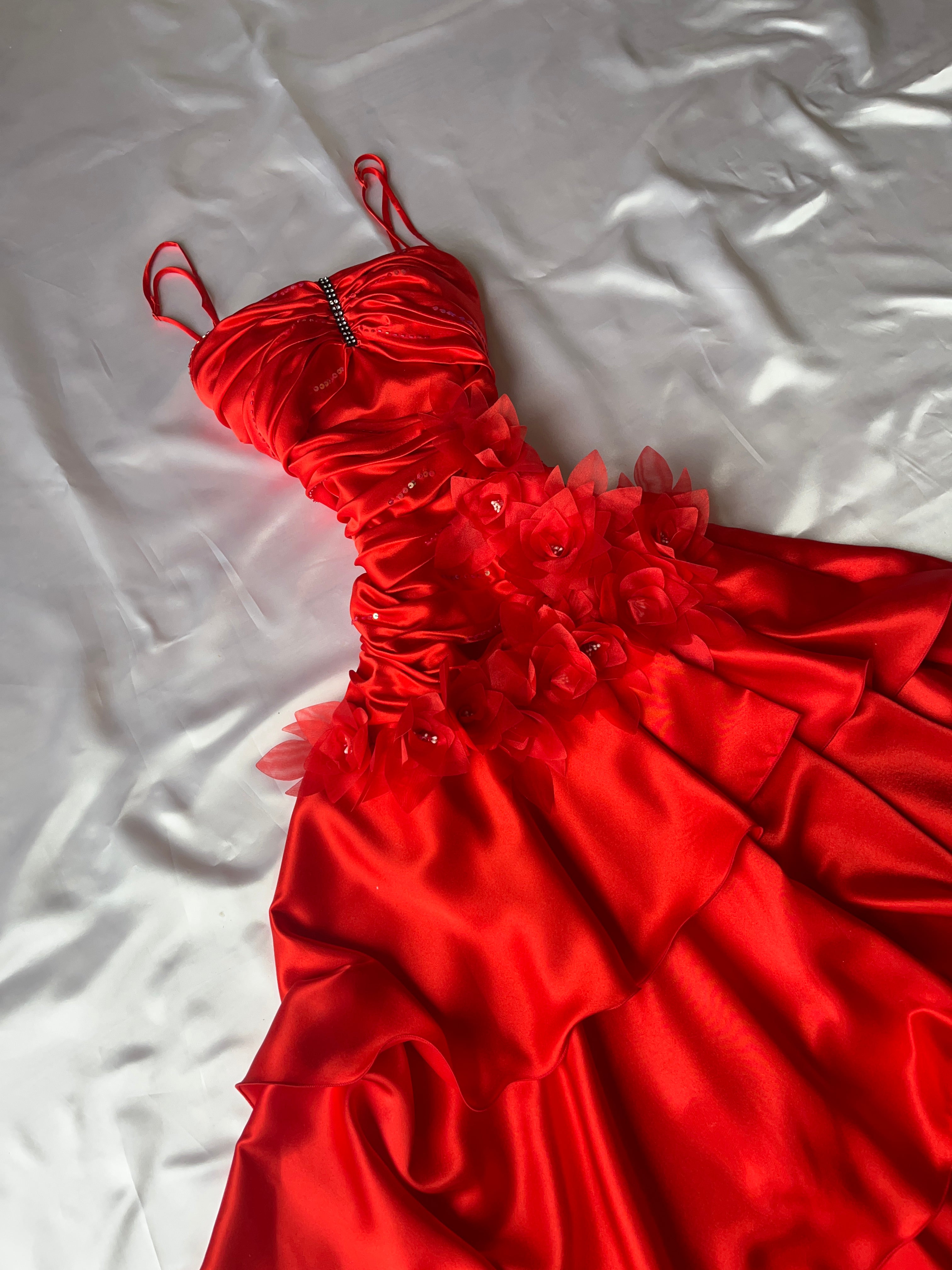Beautiful Viral red high-low style prom dress
