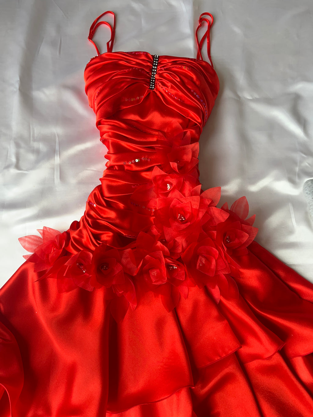 Beautiful Viral red high-low style prom dress